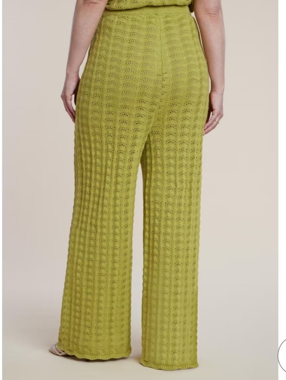 Eloquii Sweater Vest W/Matching Wide Leg Sweatet Pants - Picture 4 of 12